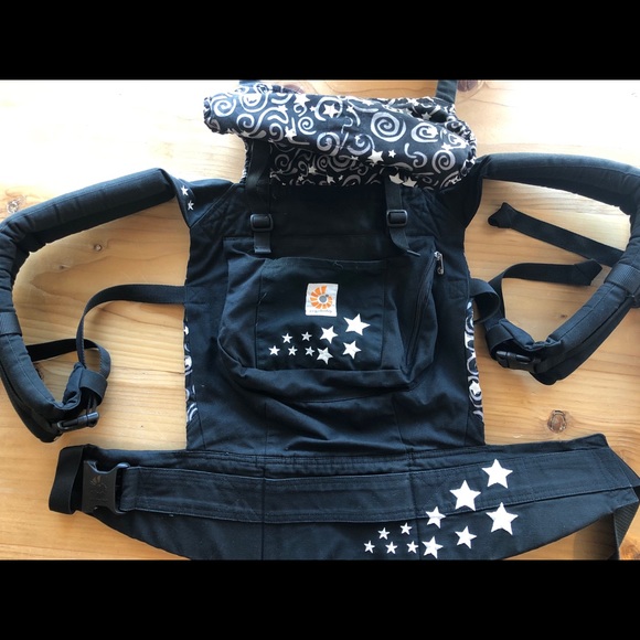 Ergo baby carrier